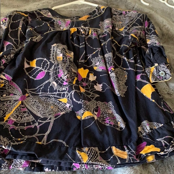 Butterfly Blouse - Picture 6 of 6